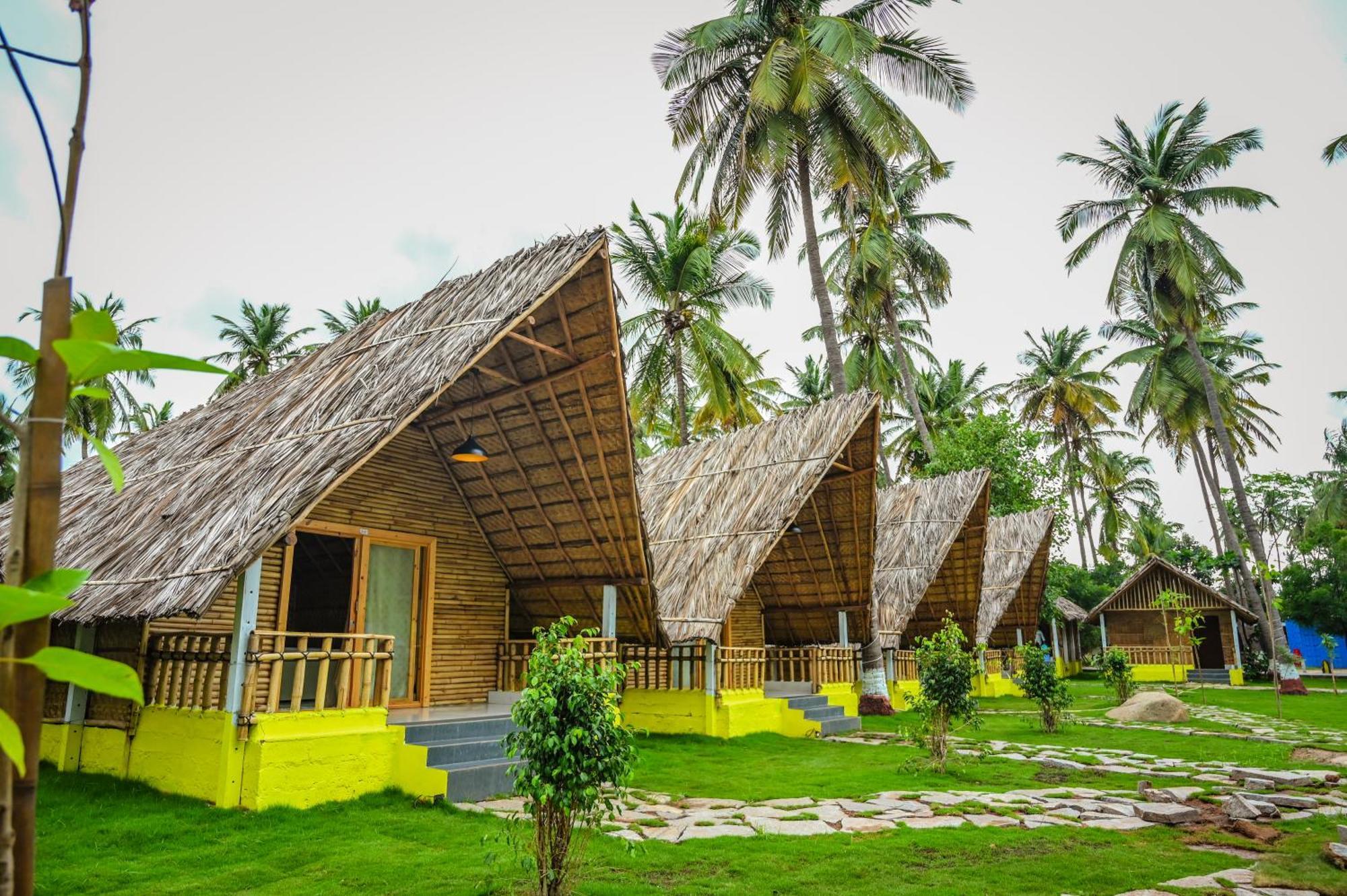 Tamarind Tree Way Side Amenities Hotel Hospet Eksteriør billede
