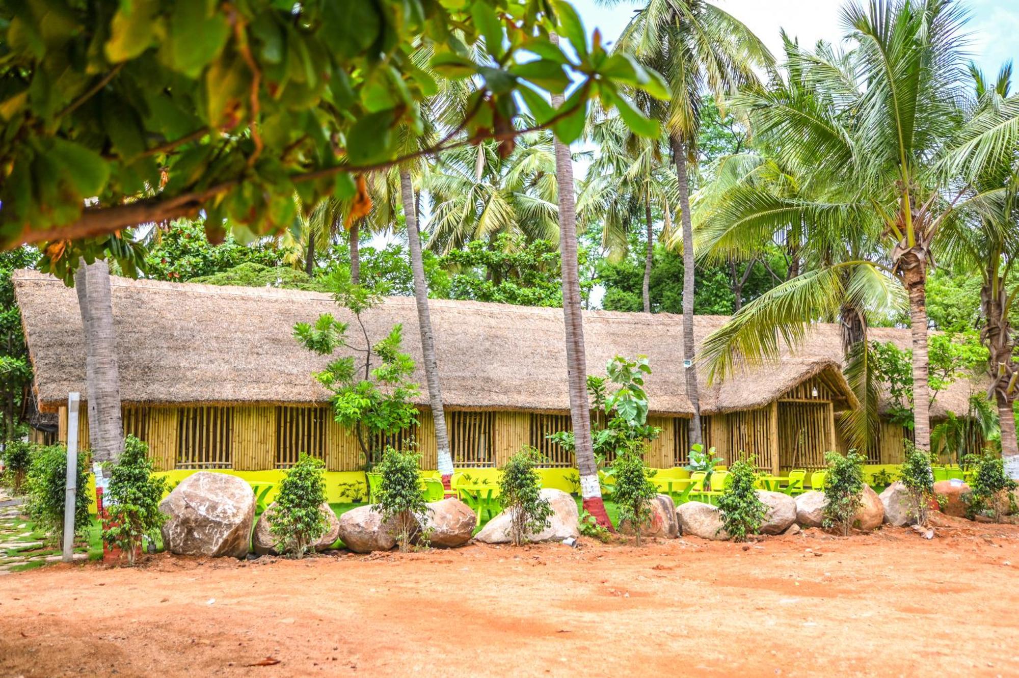 Tamarind Tree Way Side Amenities Hotel Hospet Eksteriør billede